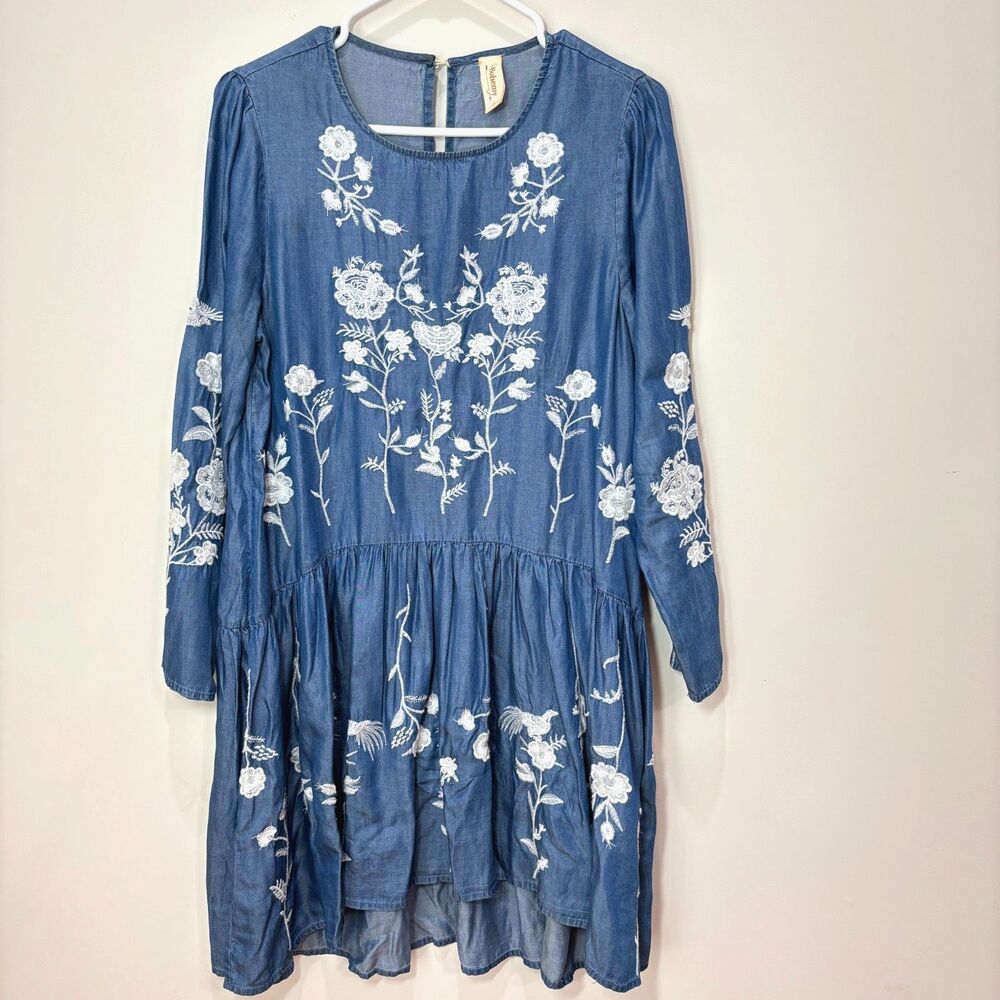 Bohemy Chambray Blue Floral Embroidered Dress M Drop Waist Relaxed Bohemian